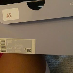 All white air forces 1